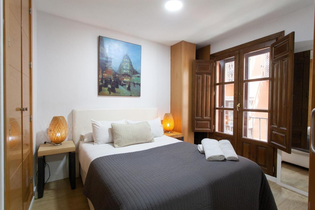 Apartamentos Elvira 21 Granada Buitenkant foto