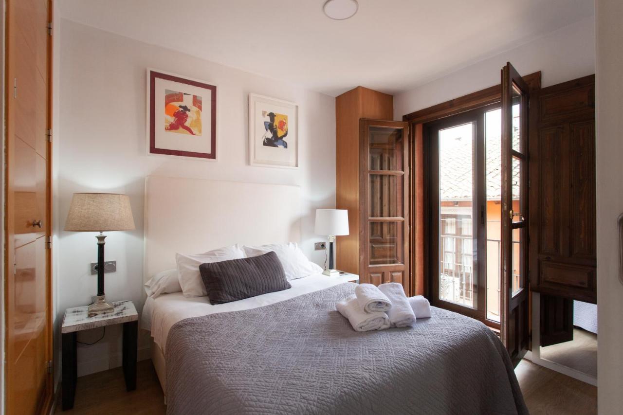 Apartamentos Elvira 21 Granada Buitenkant foto