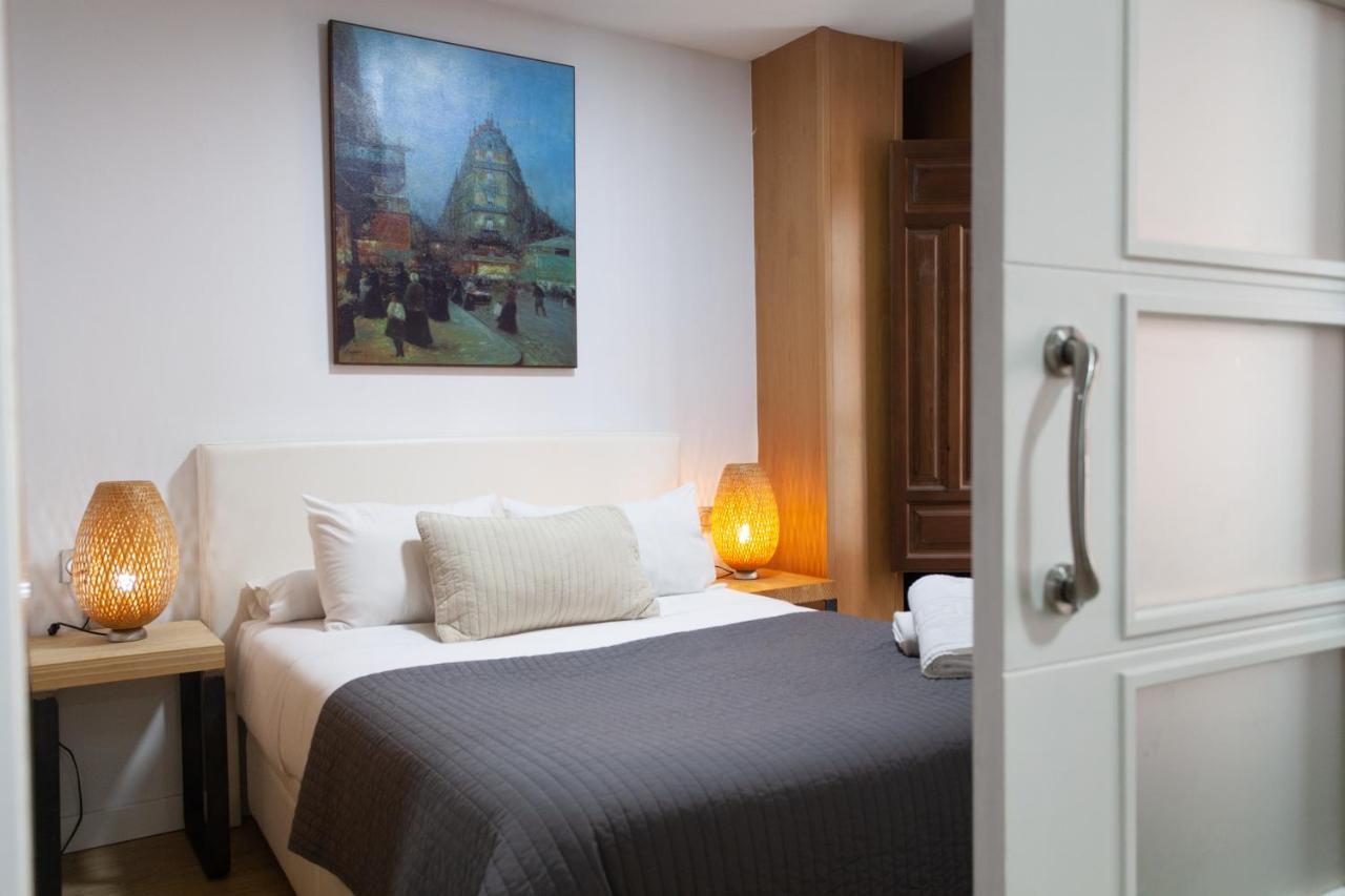 Apartamentos Elvira 21 Granada Buitenkant foto