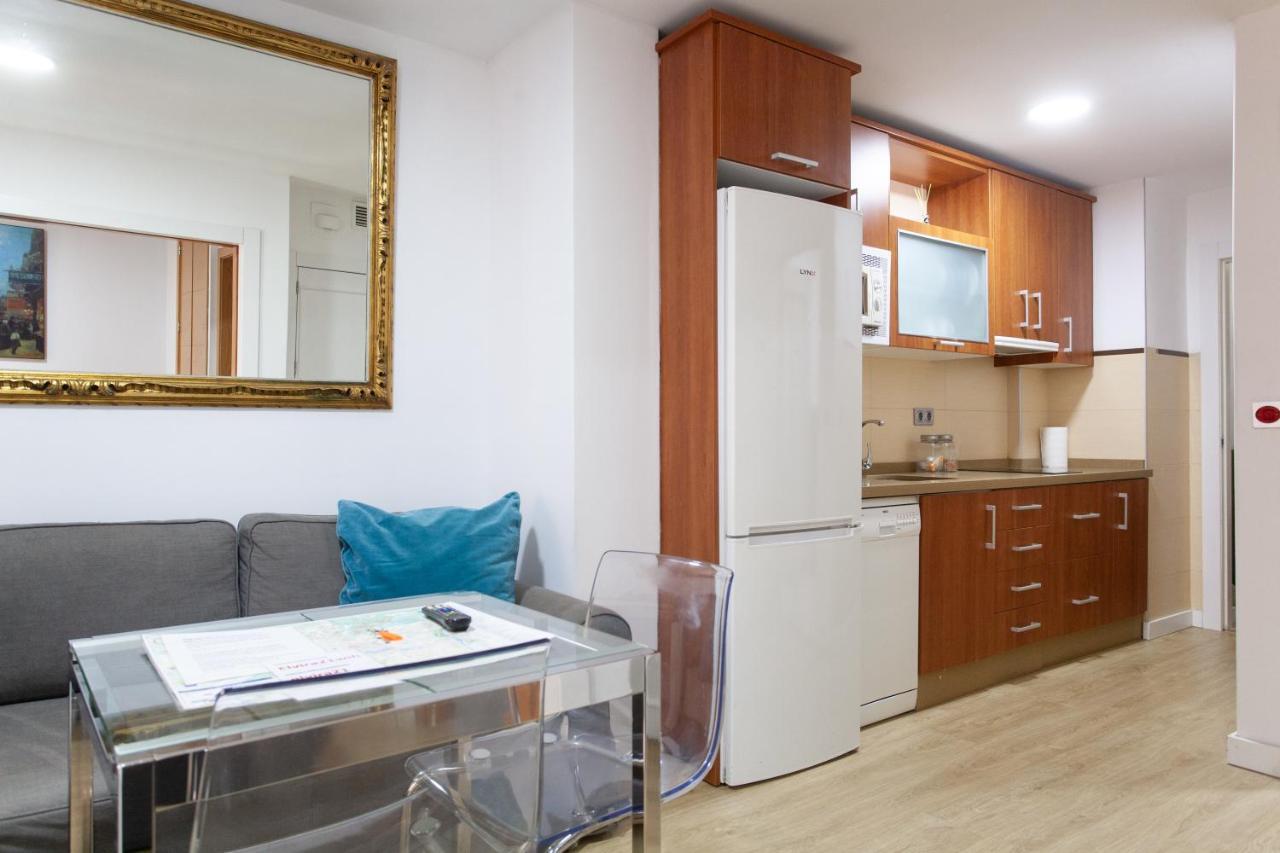 Apartamentos Elvira 21 Granada Buitenkant foto