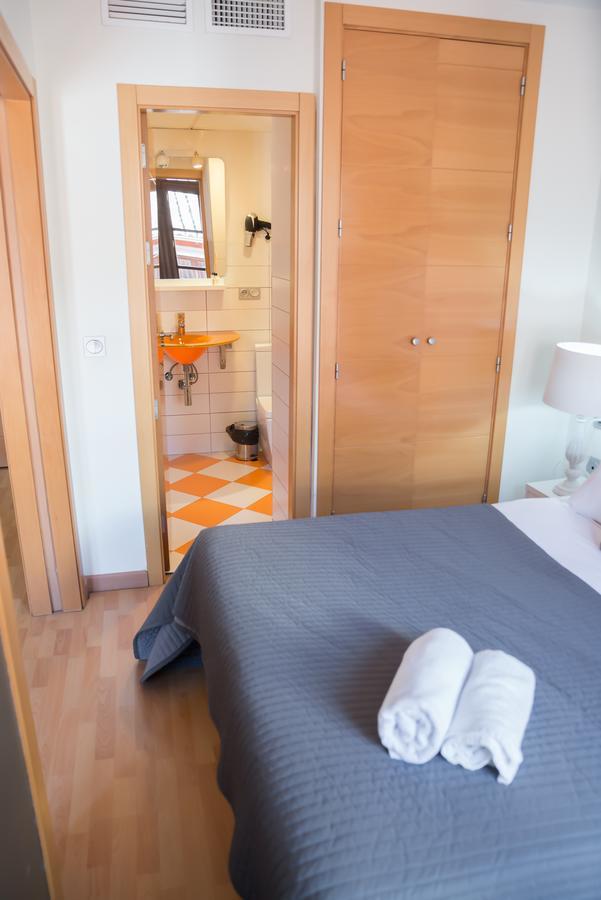 Apartamentos Elvira 21 Granada Buitenkant foto
